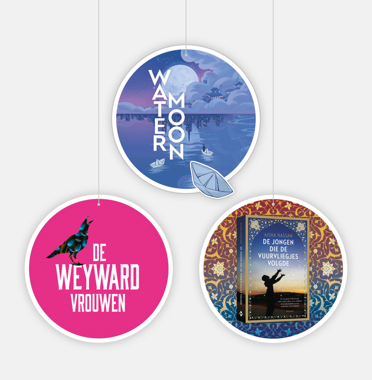 Diverse plafondhangers voor Uitgeverij Mozaïek